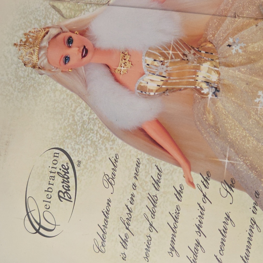 Special 2000 Edition Celebration Barbie - Picture 3 of 10